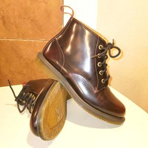 DR. MARTENS Emmeline 5 Eye HighShine Ankle Boots